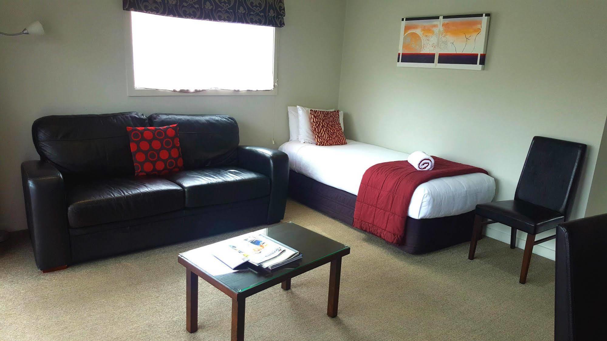 Dunedin Palms Motel Bagian luar foto